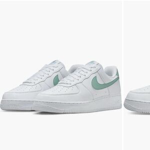 Nike Women’s Air Force 1 Low
